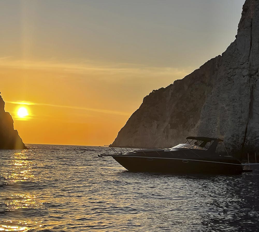 sunset cruise zakynthos